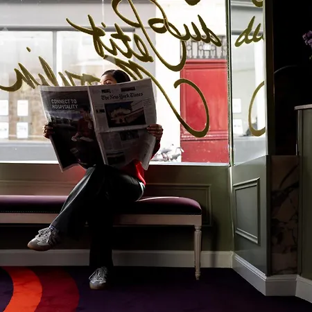 Du Petit Moulin, Haute Couture By Lacroix 4*