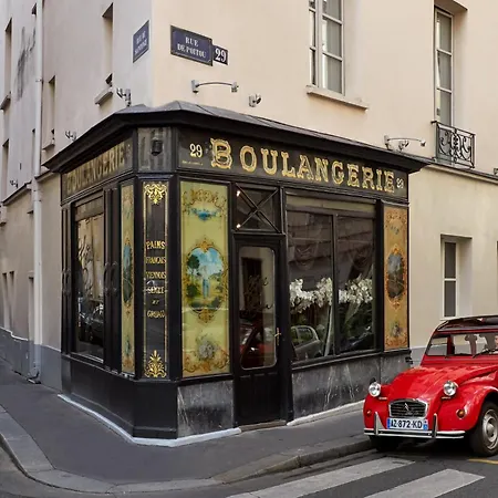 Du Petit Moulin, Haute Couture By Lacroix Hotel 4*