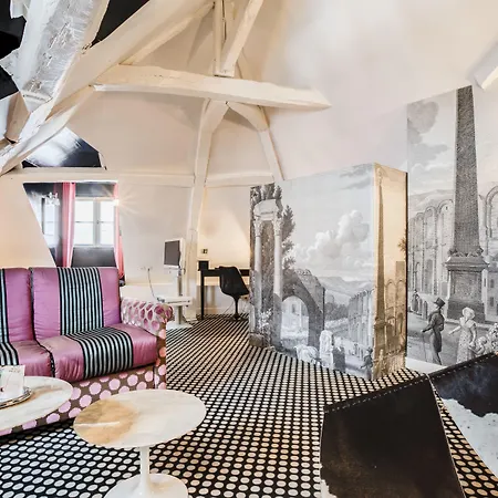Hotel Du Petit Moulin, Haute Couture By Lacroix Paryż